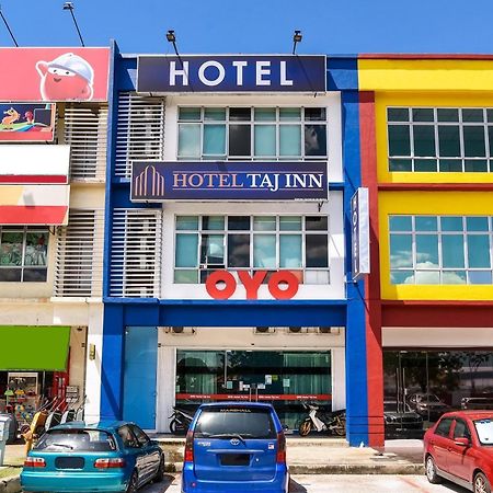 Oyo 90282 Hotel Taj Inn, Seksyen 7 Σαχ Αλάμ Εξωτερικό φωτογραφία