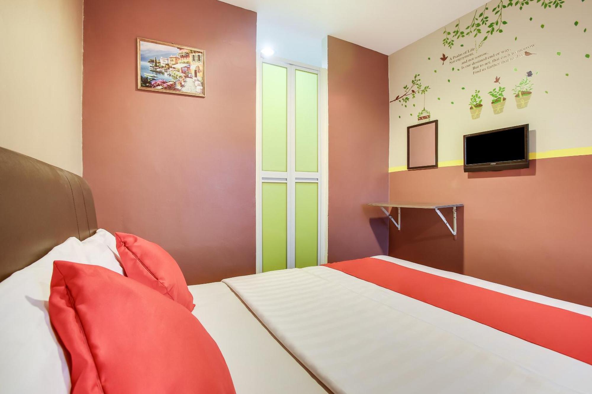 Oyo 90282 Hotel Taj Inn, Seksyen 7 Σαχ Αλάμ Εξωτερικό φωτογραφία