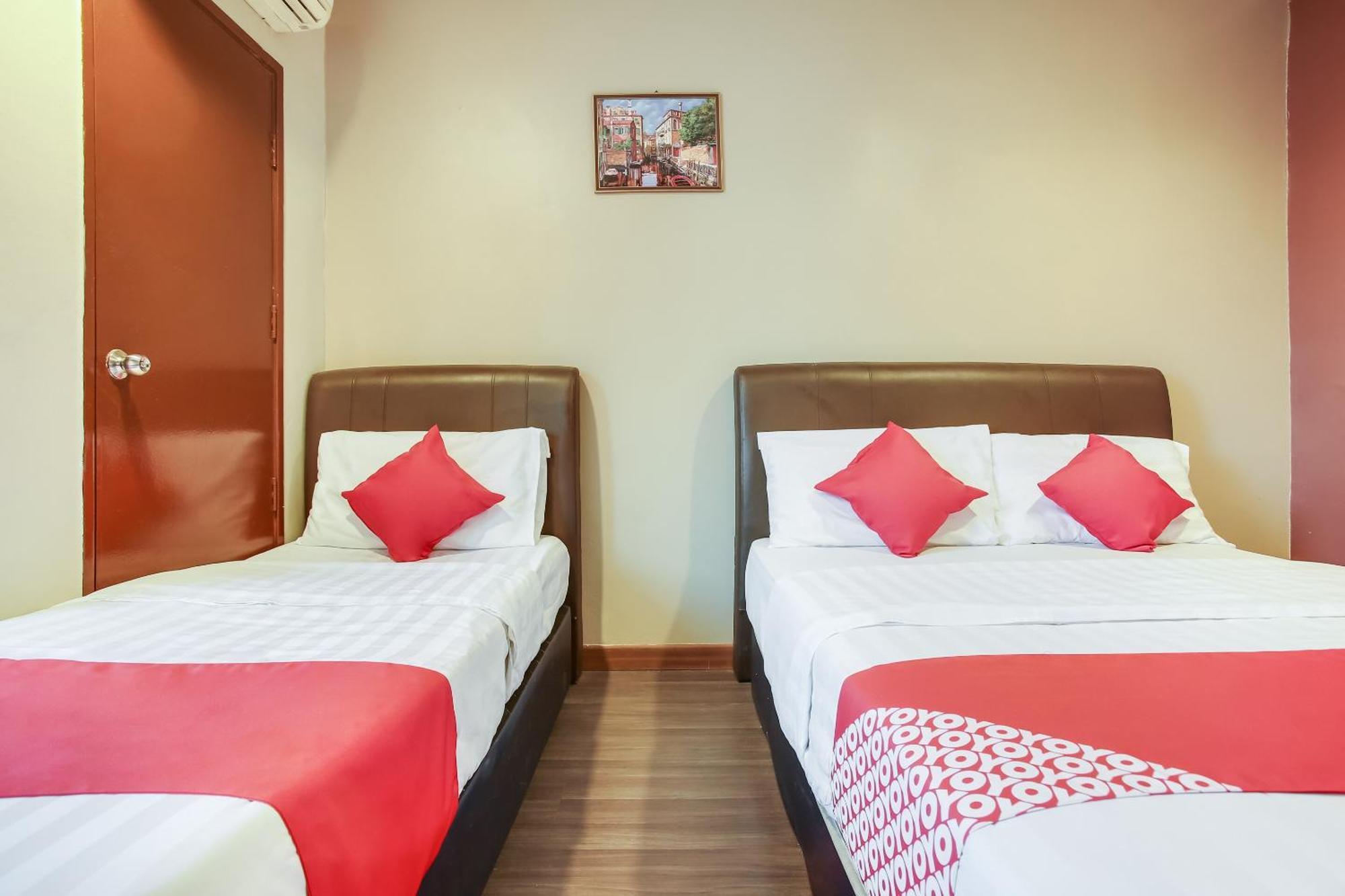 Oyo 90282 Hotel Taj Inn, Seksyen 7 Σαχ Αλάμ Εξωτερικό φωτογραφία