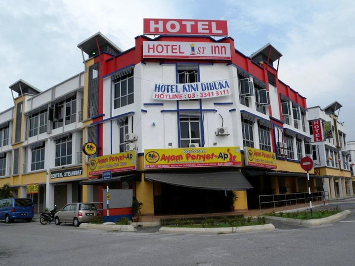 Oyo 90282 Hotel Taj Inn, Seksyen 7 Σαχ Αλάμ Εξωτερικό φωτογραφία